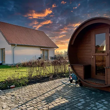 וילה Rustikales Haus Mit Sauna Und Whirlpool Auf Der Ostsee, Insel Wolin *