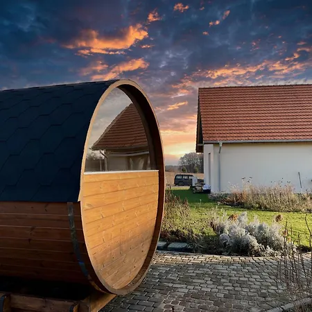 Rustikales Haus Mit Sauna Und Whirlpool Auf Der Ostsee, Insel Wolin וילה *